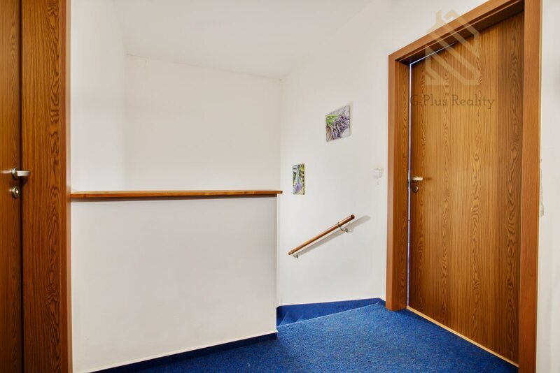 Prodej, Rodinný dům 4+kk , 389m2 , ul. Modřínová - Zlonín