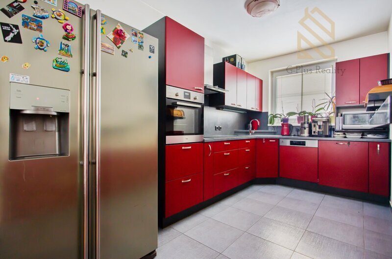 Prodej, Rodinný dům 4+kk , 389m2 , ul. Modřínová - Zlonín