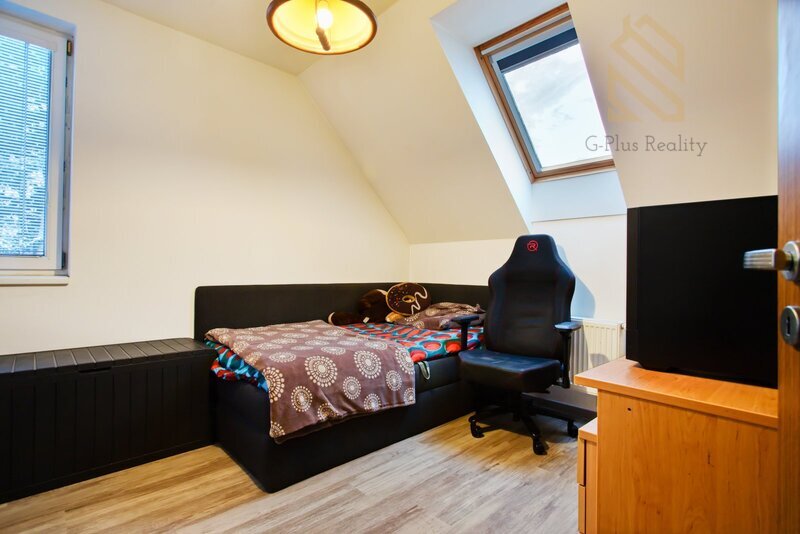 Prodej, Rodinný dům 4+kk , 389m2 , ul. Modřínová - Zlonín