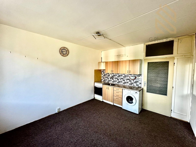 Pronájem, bytu, 1+1, 39 m2, ulice Kpt. Nálepky, Louny