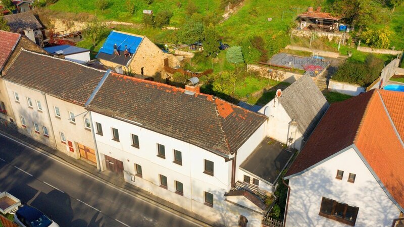 Prodej, rodinný dům 235 m2, pozemek 5026 m2, Velké Žernoseky