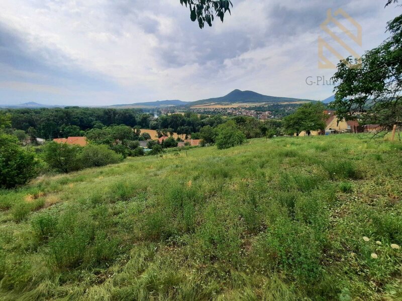 Prodej, rodinný dům 235 m2, pozemek 5026 m2, Velké Žernoseky