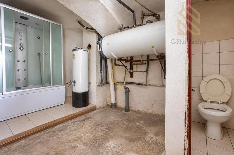 Prodej zemědělské usedlosti s rodinným domem, 31 887 m², Kalovice u Úštěka