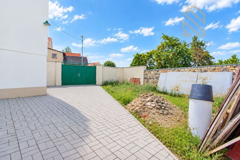 Prodej rodinného domu 3+kk o velikosti 90 m², pozemek 331 m² – Chraberce