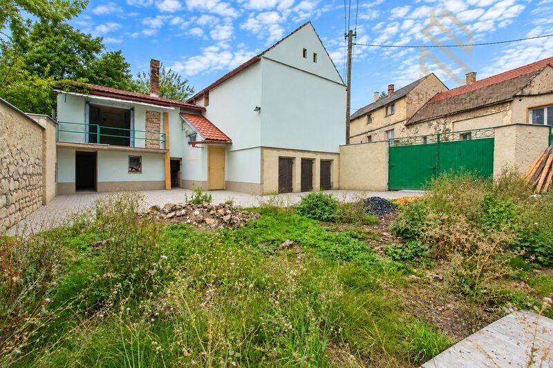 Prodej rodinného domu 3+kk o velikosti 90 m², pozemek 331 m² – Chraberce