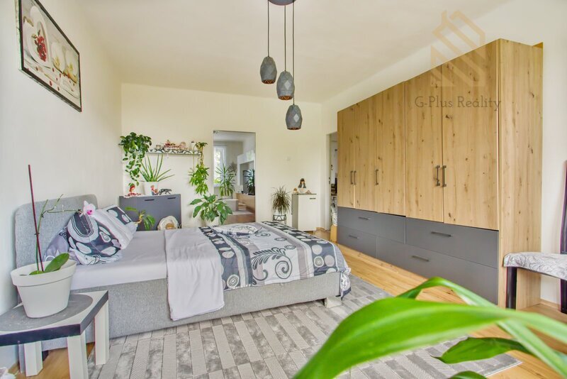 Byt 3+1, 90 m2, Louny ulice Husova