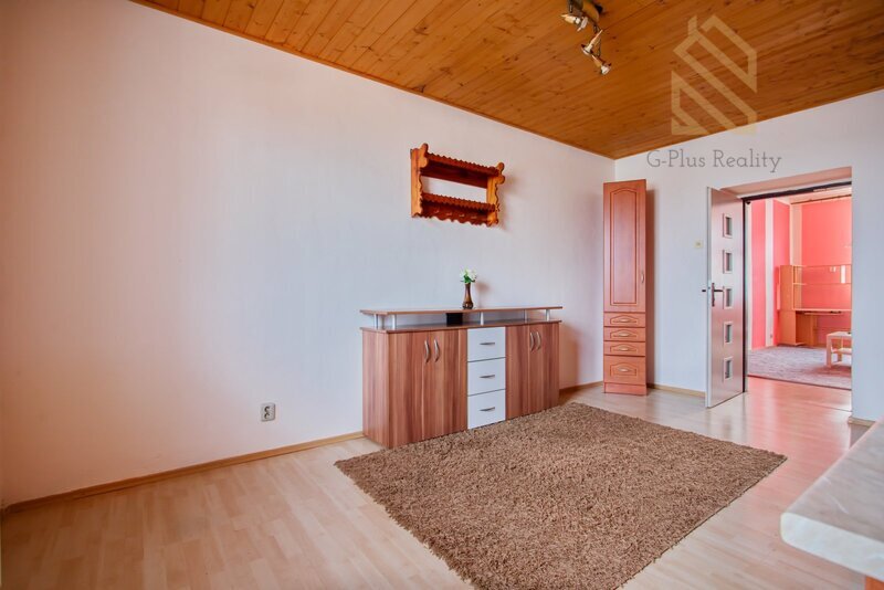 Byt 2+1, 63 m3, s podílem na společné zahradě. Husova ul. Louny