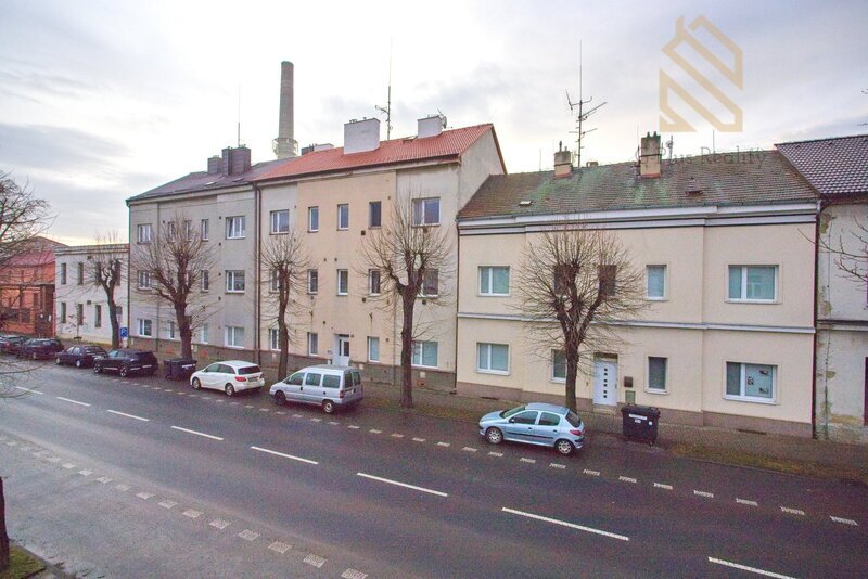 Byt 2+1, 63 m3, s podílem na společné zahradě. Husova ul. Louny