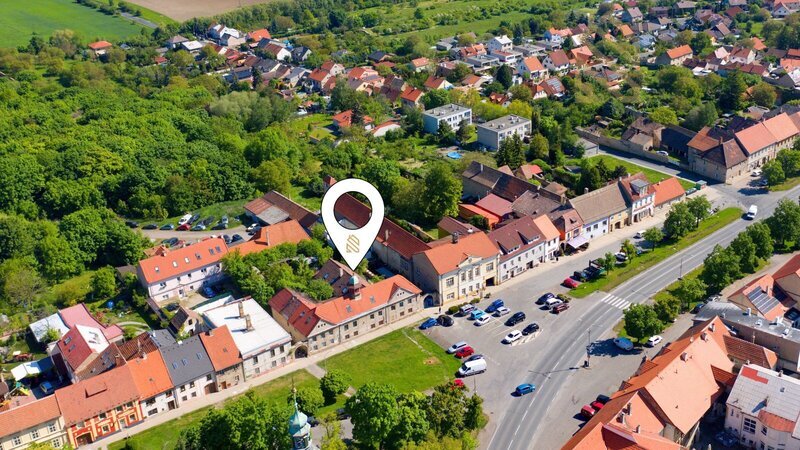 Prodej domu nám. T.G. Masaryka 779 m², pozemek 1465 m², Smečno