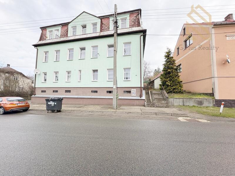 Pronájem, byt, 1+1, 32m2, Mikulášovice
