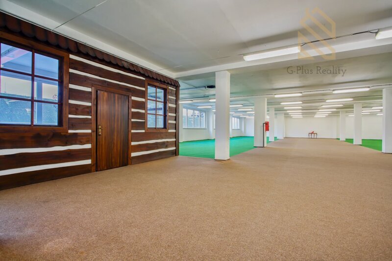 Pronájem obchodního prostoru 1200 m² Polepy 6​5​ ​0​0​0​ ​K​č​/​m​ě​s​í​c​ ​(​5​4​ ​K​č​/​m​²​)​