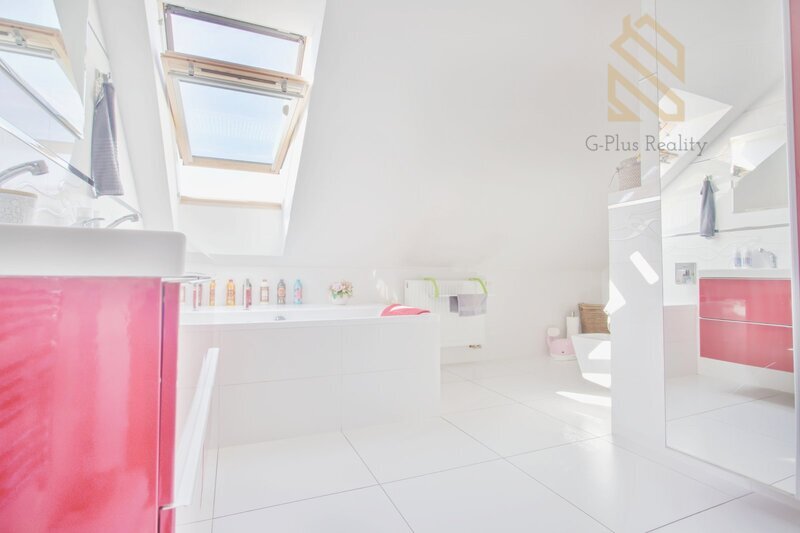 Prodej, rodinného domu, 326 m², pozemek 4343 m² Hrobčice - Razice