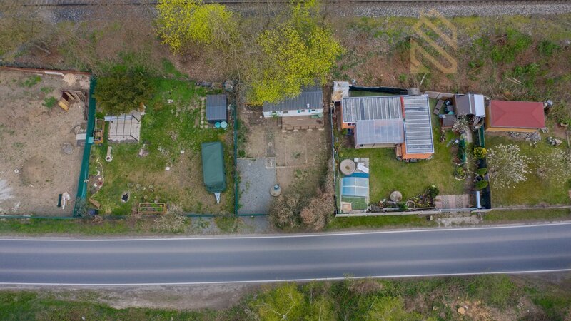 Prodej, zahrada 225m2, Dolní Břežany