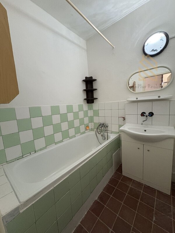 Pronájem, byt, 2+1, 65m2, Josefa Skupy - Most