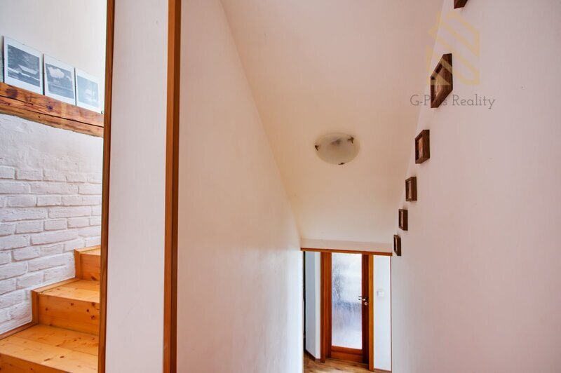 Prodej, rodinný dům 270m2, pozemek 2444m2