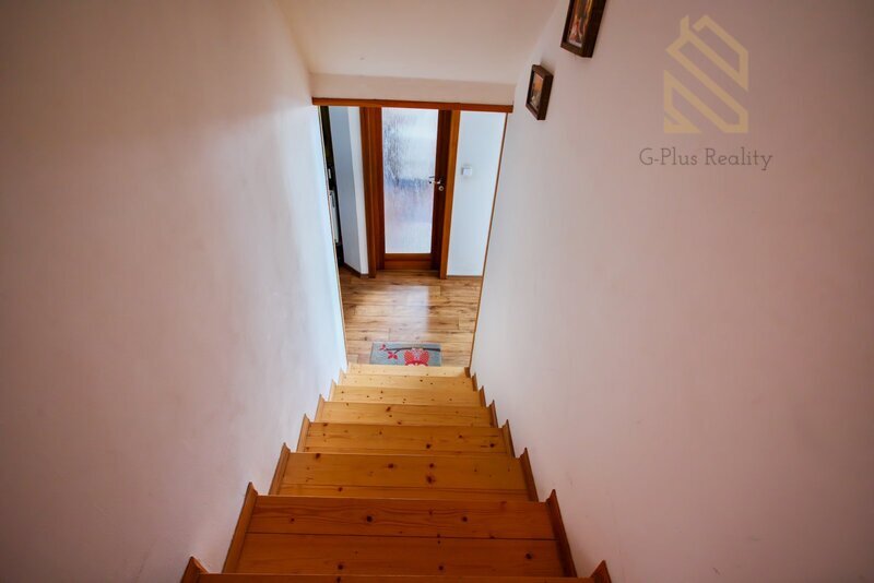 Prodej, rodinný dům 270m2, pozemek 2444m2