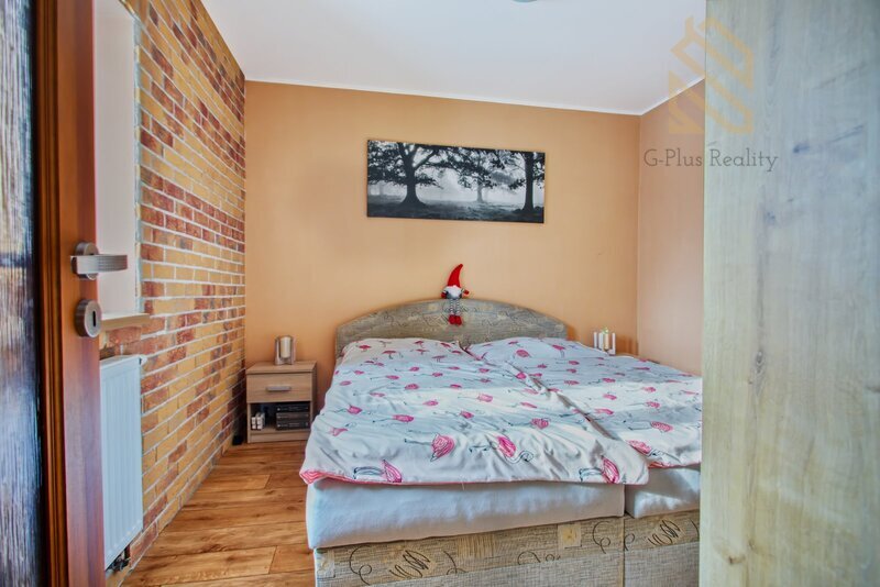 Prodej, rodinný dům 270m2, pozemek 2444m2