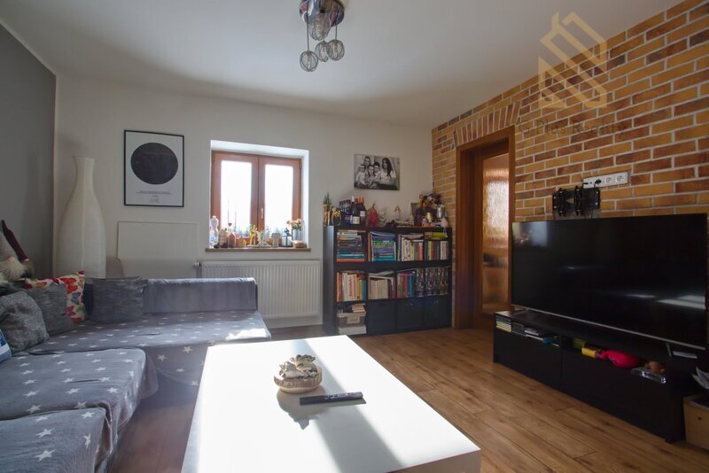 Prodej, rodinný dům 270m2, pozemek 2444m2