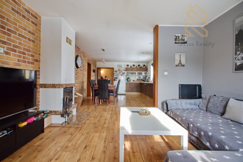 Prodej, rodinný dům 270m2, pozemek 2444m2