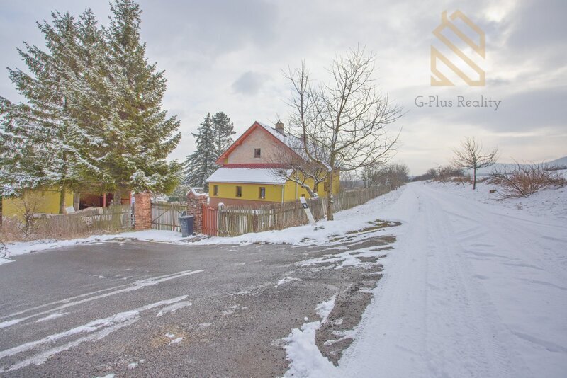 Prodej, rodinný dům 270m2, pozemek 2444m2