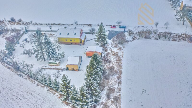 Prodej, rodinný dům 270m2, pozemek 2444m2