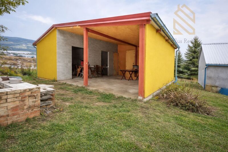 Prodej, rodinný dům 270m2, pozemek 2444m2, Dobkovičky, Velemín,