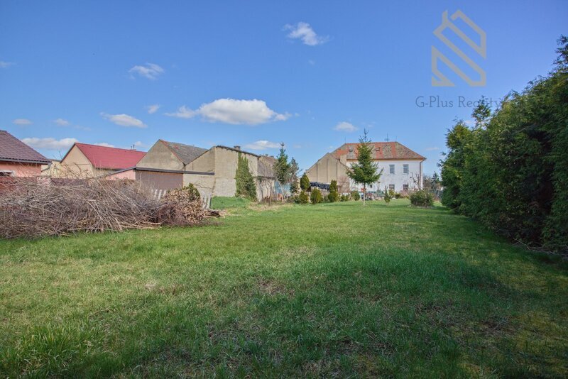 Prodej, rodinný dům 334 m2, pozemek 1515m2, Radovesice