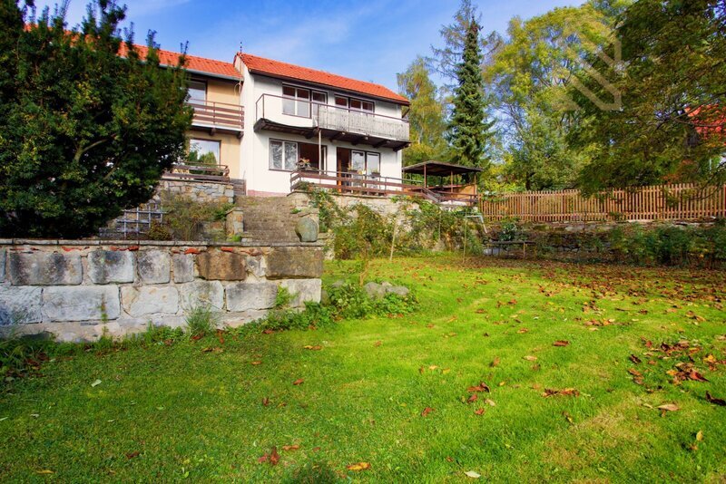 Prodej, Rodinný dům, se zahradou 466m2, Levín