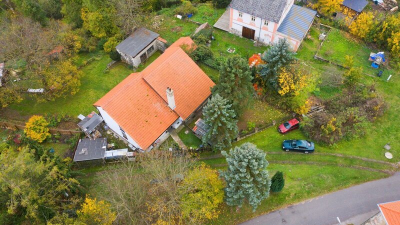 Prodej, Rodinný dům, se zahradou 466m2, Levín