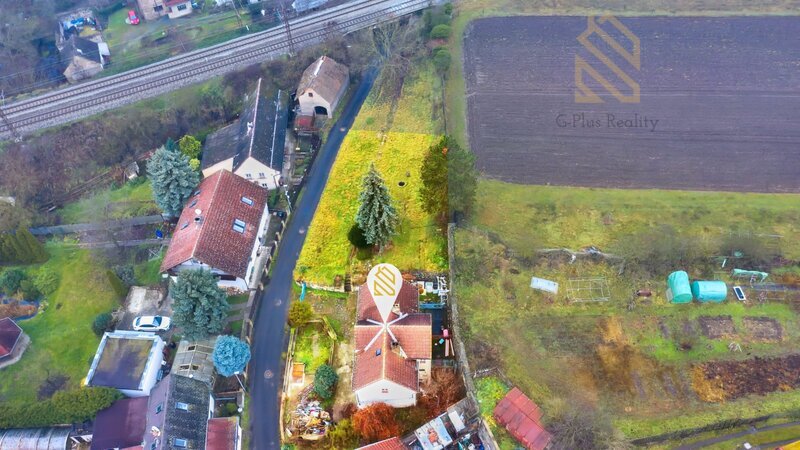 Prodej,Rodinný patrový dům se zahradou a garáží, 263m2, Sebuzín, Ústí nad Labem