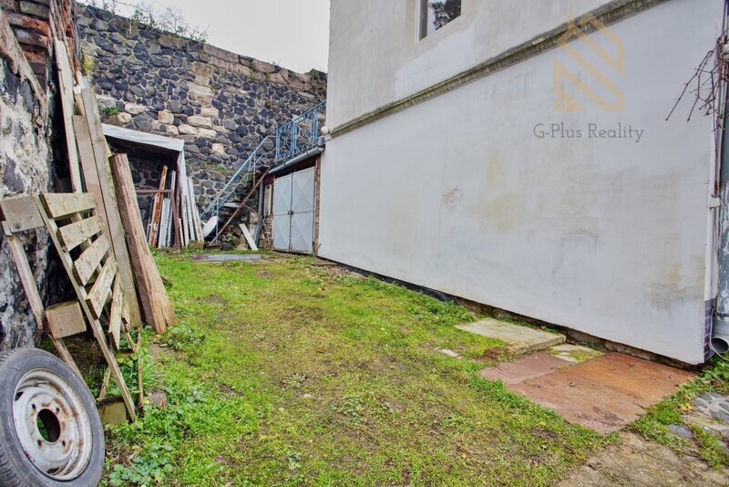 Prodej,Rodinný patrový dům se zahradou a garáží, 263m2, Sebuzín, Ústí nad Labem