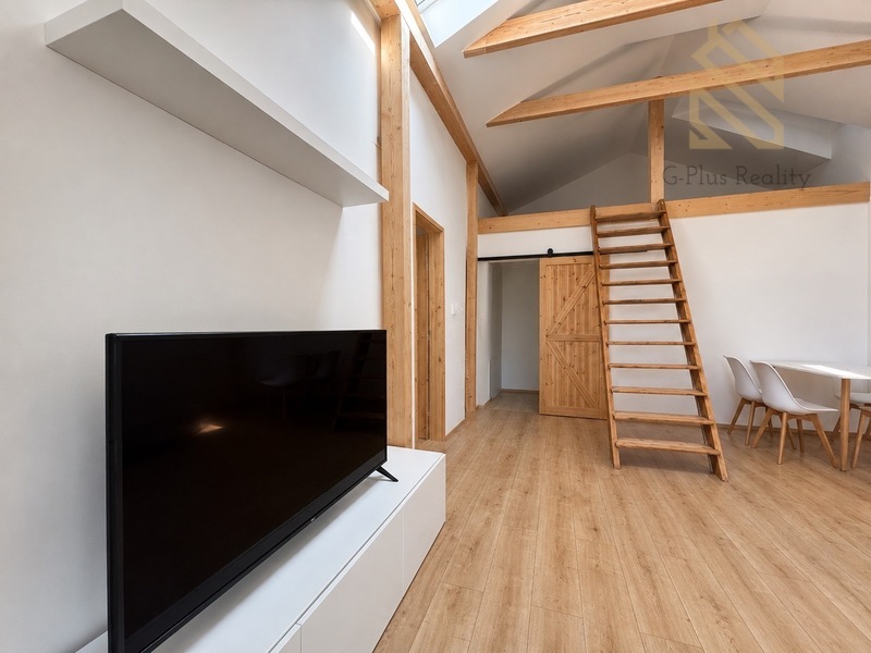 Pronájem bytu 3+kk 90 m2,  zahradou 150 m2 a terasou 20 m2, Brozany nad Ohří ulice Kozí okres Litoměřice