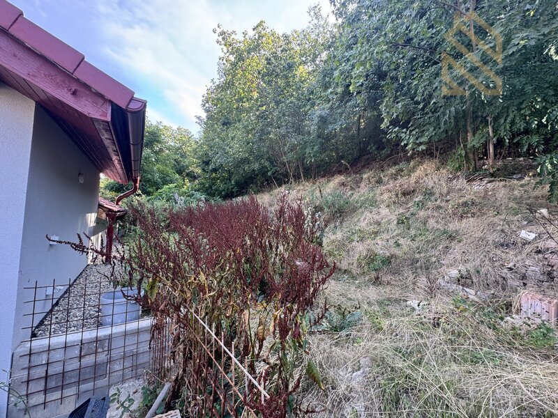 Pronájem bytu 3+kk 90 m2,  zahradou 150 m2 a terasou 20 m2, Brozany nad Ohří ulice Kozí okres Litoměřice