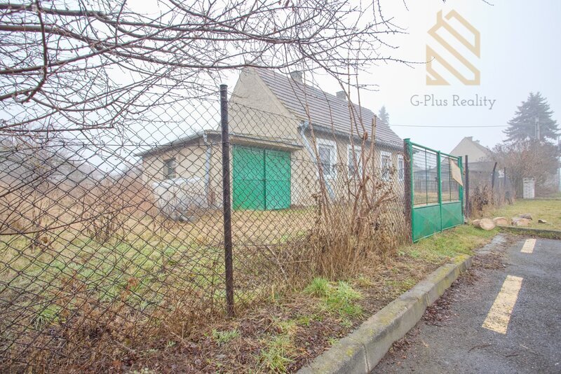 Prodej rodinného domu 94m2, pozemek 1079m2, ul.Tylova, Lovosice