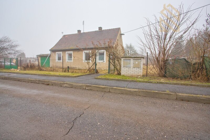 Prodej rodinného domu 94m2, pozemek 1079m2, ul.Tylova, Lovosice