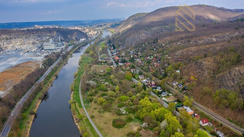 Prodej zahrady, 225m2, Dolní Břežany