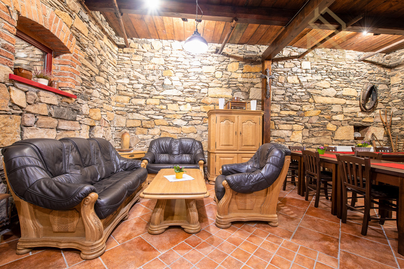 Prodej penzionu, víceúčelového domu, Jiřetín pod Jedlovou, 1295 m2, okres Děčín