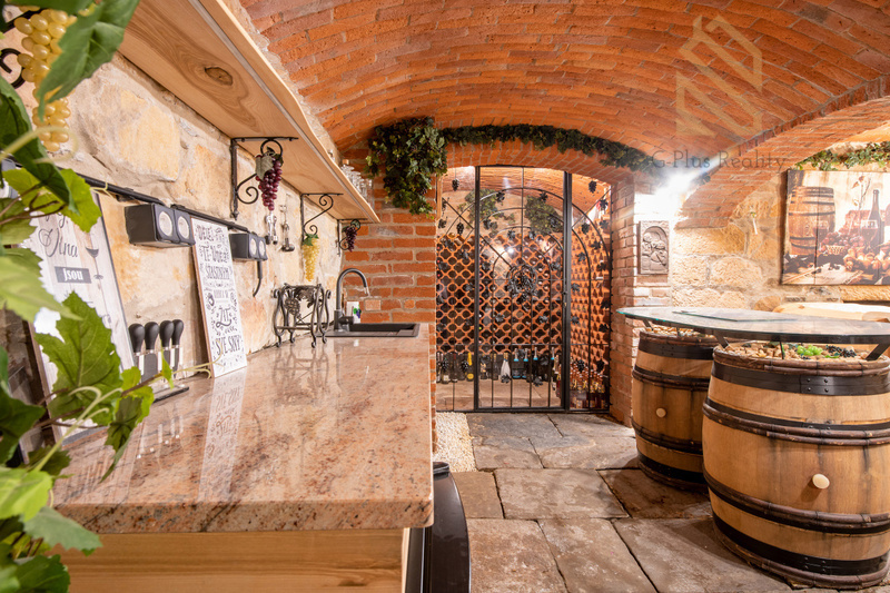 Prodej penzionu, víceúčelového domu, Jiřetín pod Jedlovou, 1295 m2, okres Děčín