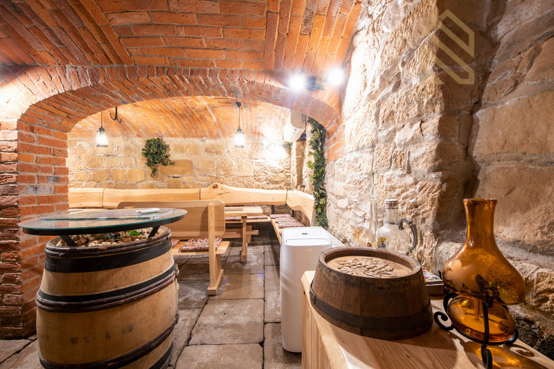 Prodej penzionu, víceúčelového domu, Jiřetín pod Jedlovou, 1295 m2, okres Děčín