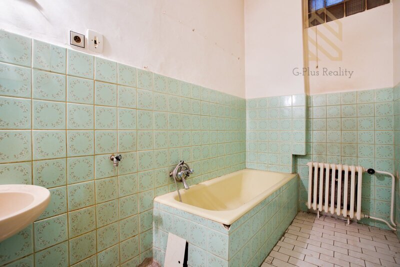 Byt 3+1 70m/2 se samostatným vchodem v ulici Českobratrská v Teplicích