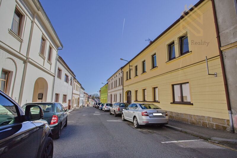 Prodej, byt 4+kk, 75m2, ul. 5.května, Doksy