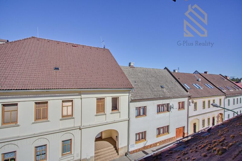 Prodej, byt 4+kk, 75m2, ul. 5.května, Doksy