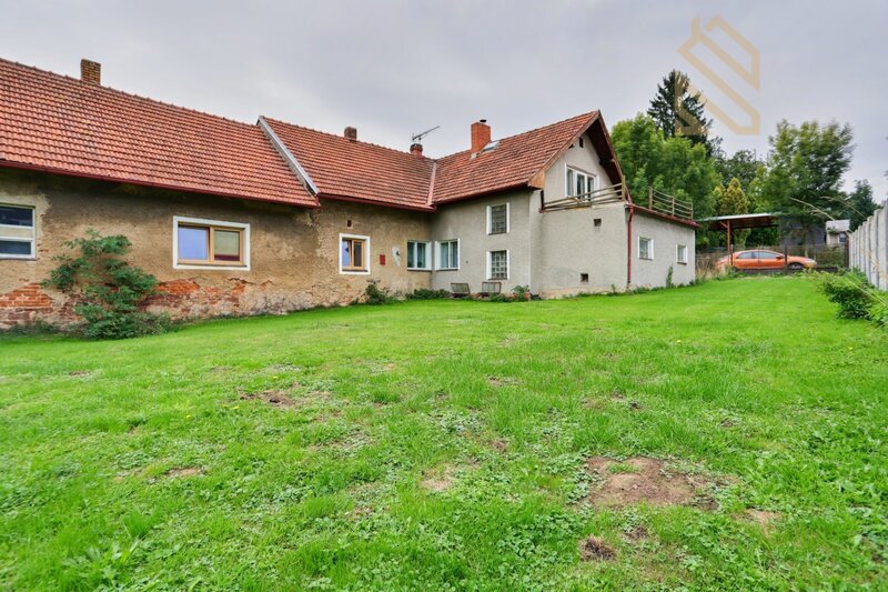 Prodej rodinného domu 319 m², pozemek 884 m², Prusice