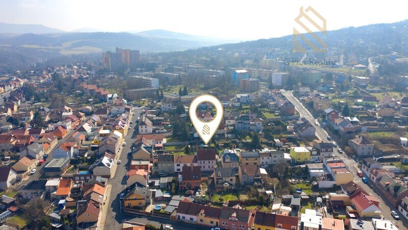 Prodej 1/2, rodinného domu 116m2, pozemek 484 m2, Bílina - ul. Síbova