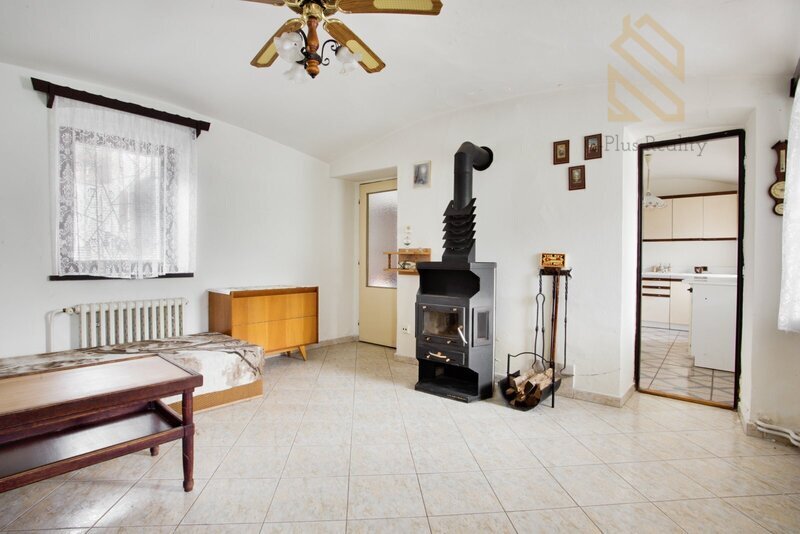 Prodej, rodinný dům 235 m2, pozemek 5026 m2, Velké Žernoseky