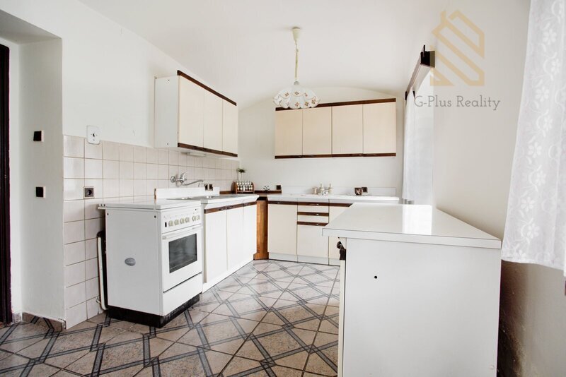 Prodej, rodinný dům 235 m2, pozemek 5026 m2, Velké Žernoseky