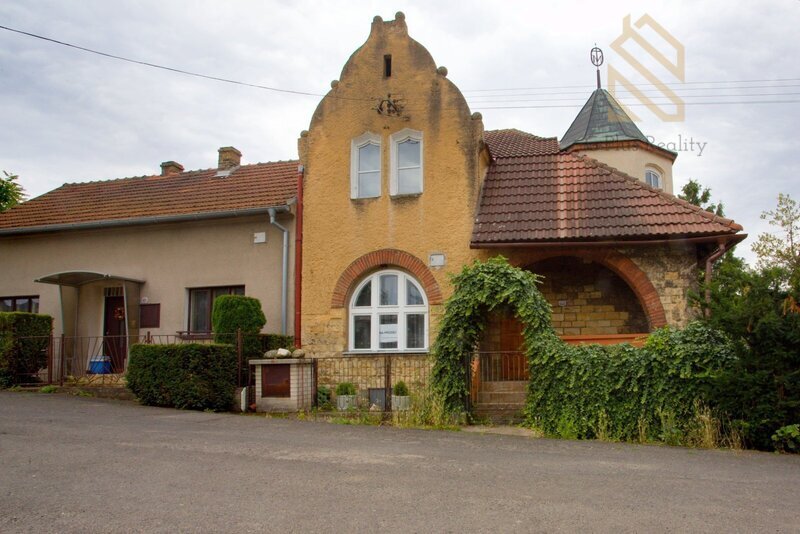 Prodej, rodinný dům 5+1, 190 m2, 551m2, Libochovany