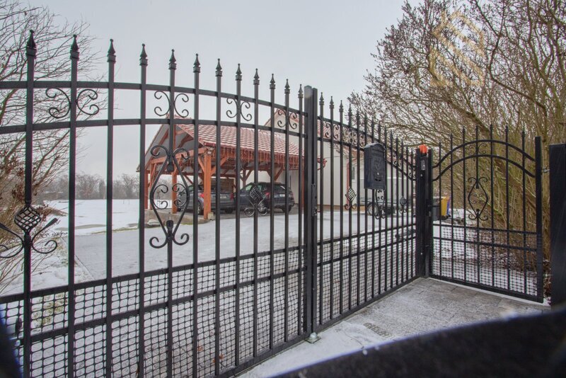 Rodinný dům, 135m2, zahrada 3 522m2, Píšťany, okr.Litoměřice