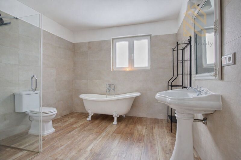 Rodinný dům, 135m2, zahrada 3 522m2, Píšťany, okr.Litoměřice