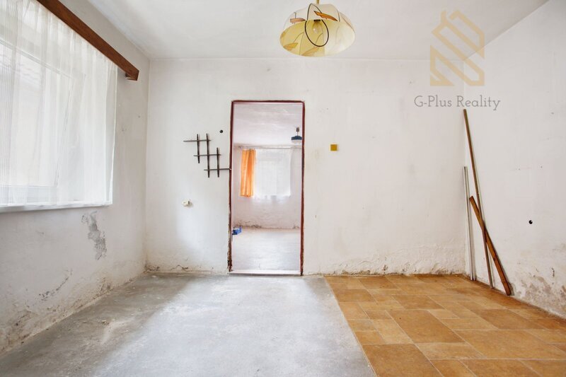 Prodej rodinného domu 2+1, o celkové výměře 126 m2, obec Třebenice okres Litoměřice.